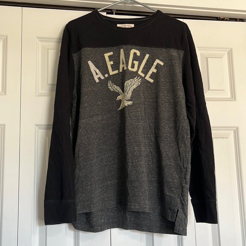 American Eagle Long Sleeve